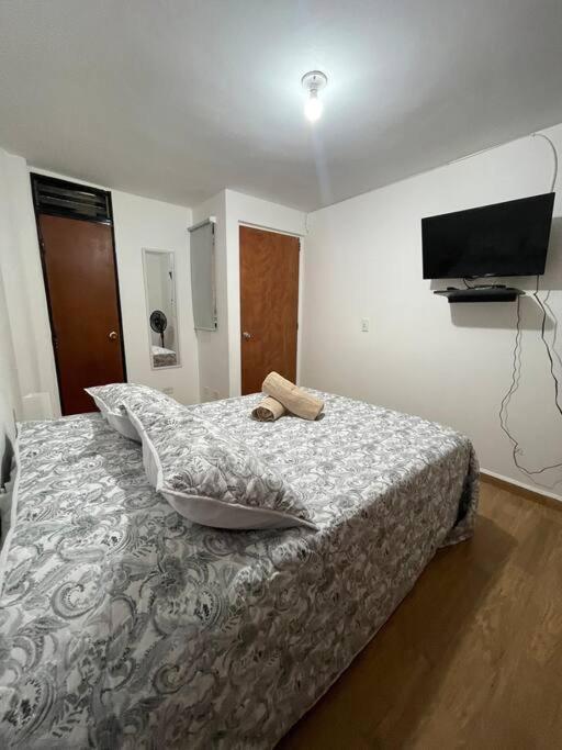 Apto Completo Moderno 1er Piso Medellin