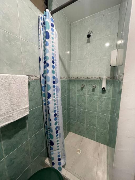 Apartment Apto Completo Moderno 1er Piso *